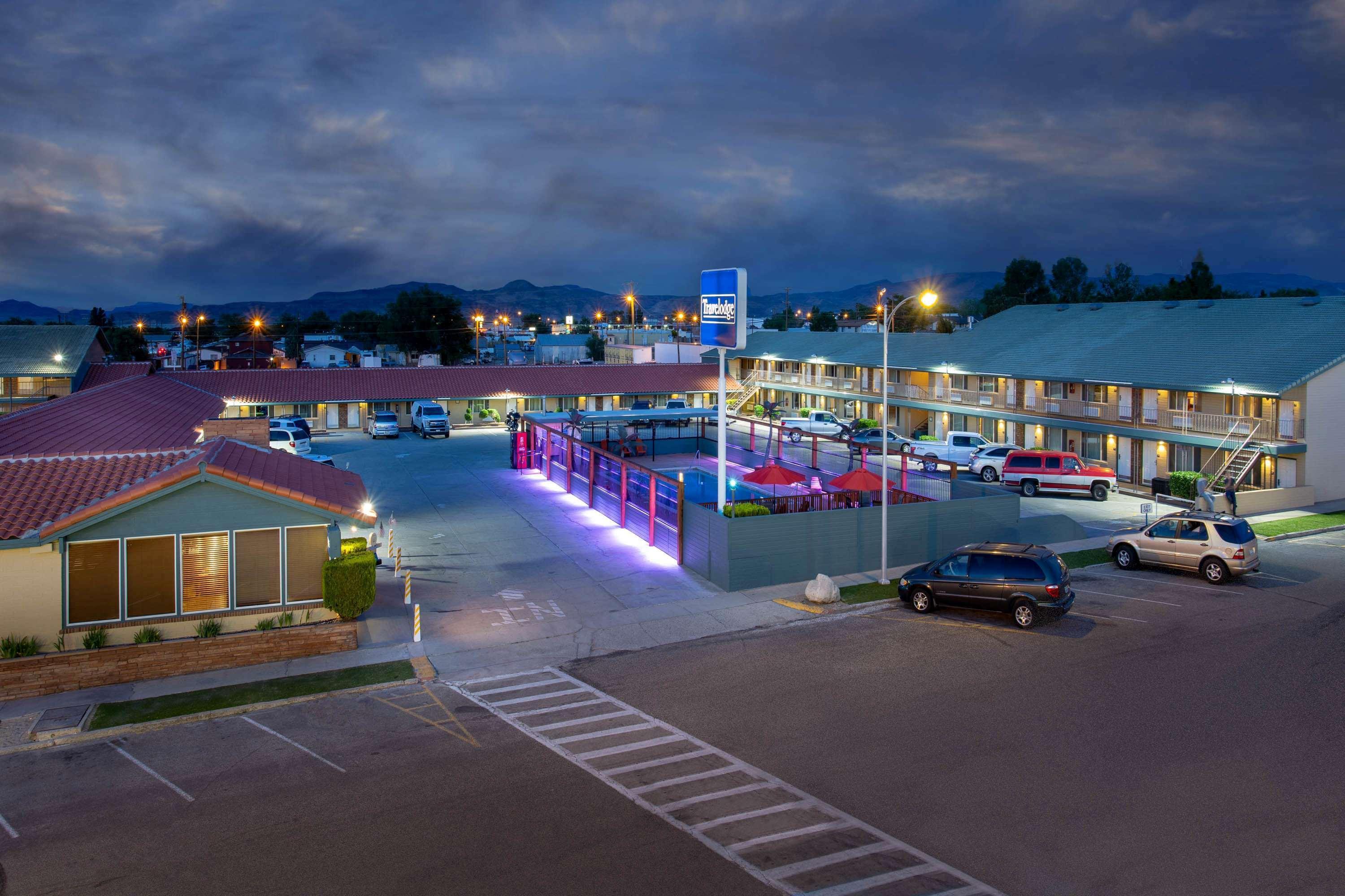 Travelodge By Wyndham Hawthorne Exterior foto
